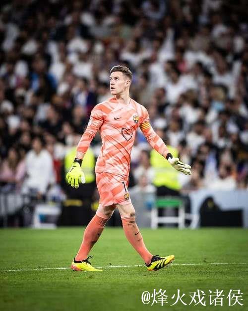 特尔施特根复出难获位置，巴萨考虑外租方案